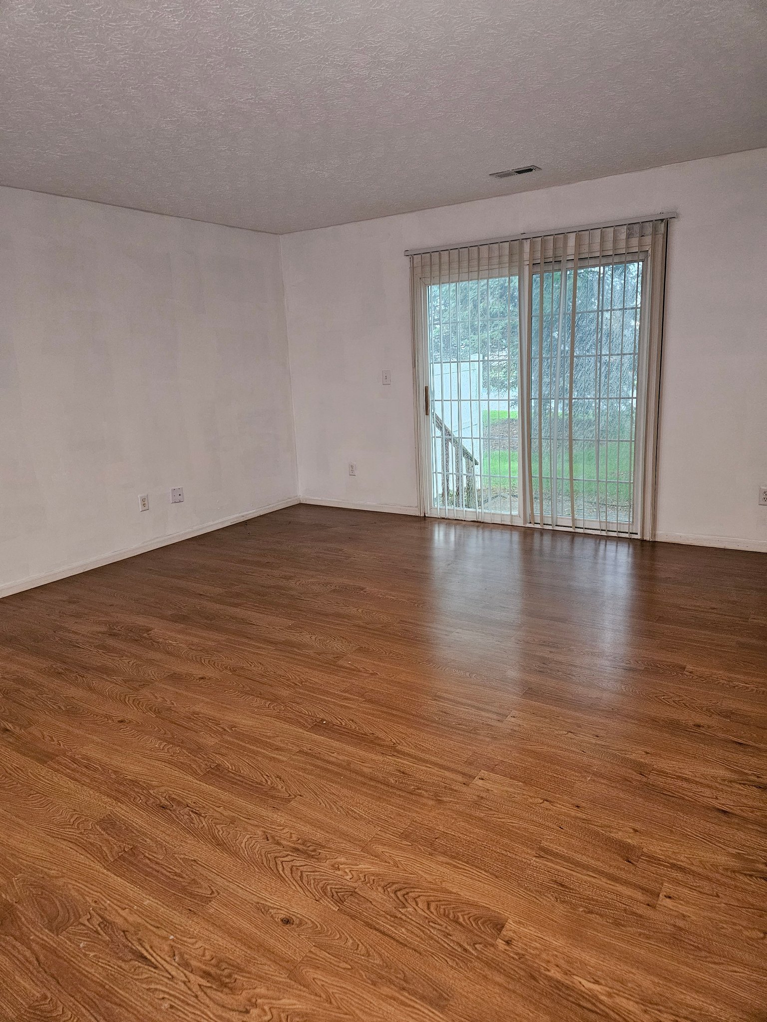 6737 Lagrange Dr – photo 3