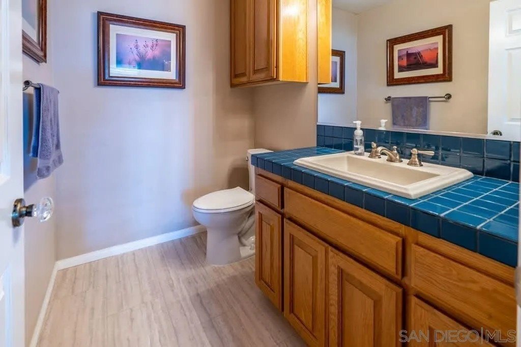 2110 Locust St – photo 4