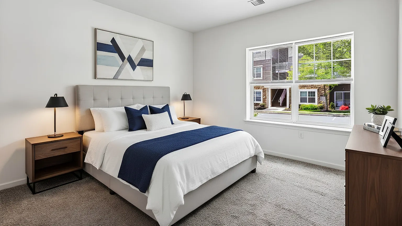 Holly Tree Apartments – photo 4