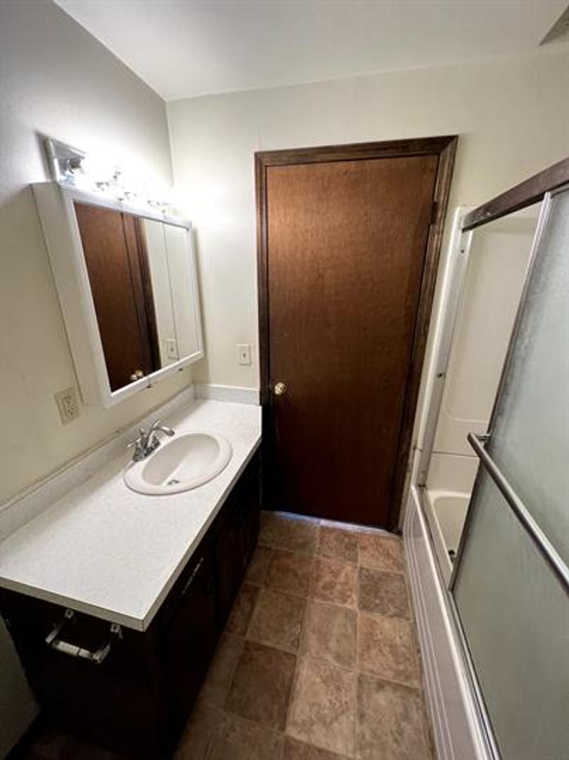403 Water St unit 403 1/2 – photo 5