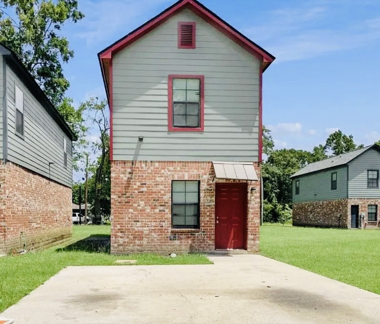 5515 Paige St – photo 1