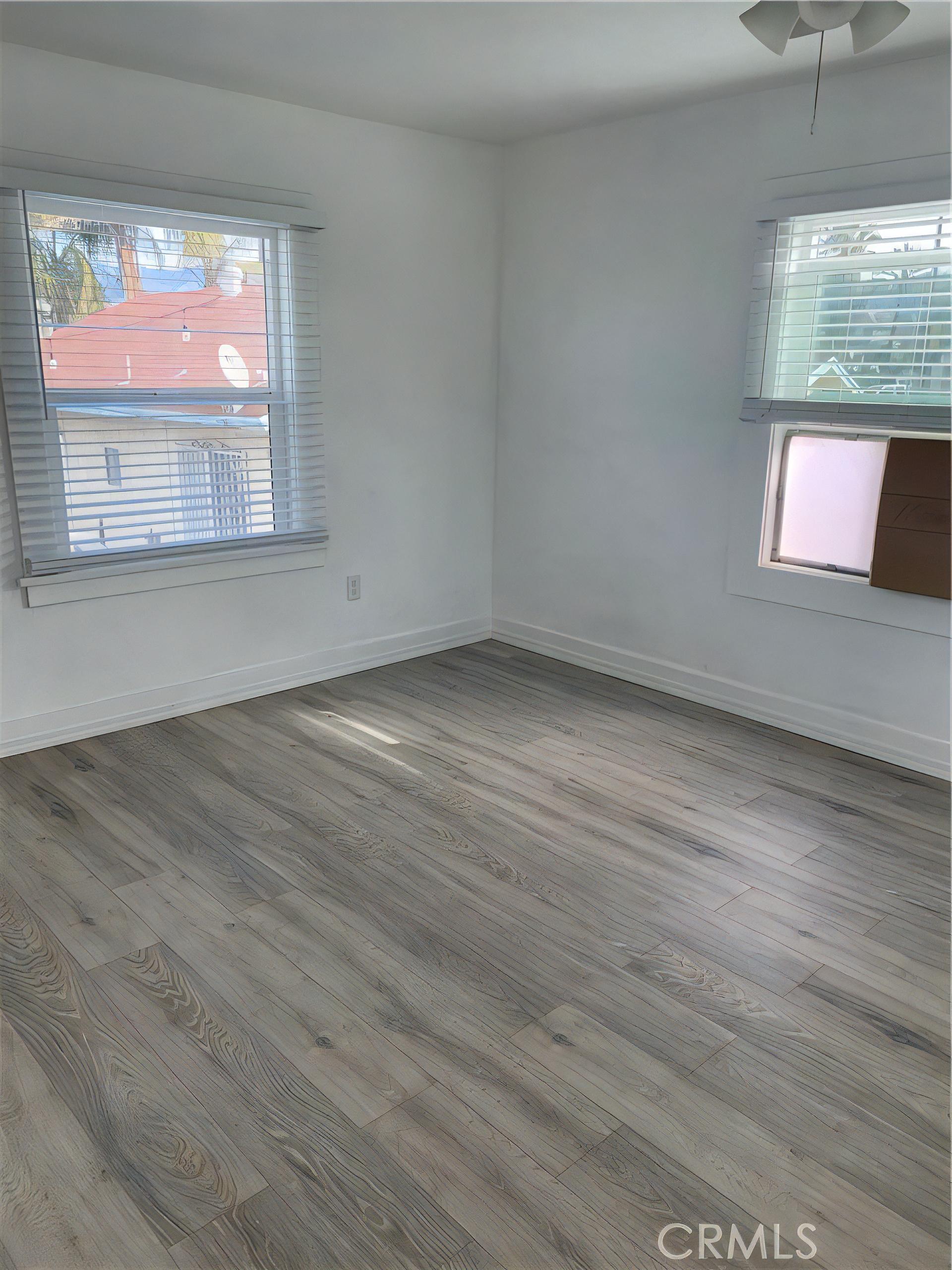 315 W Colton Ave unit 1/2 – photo 4