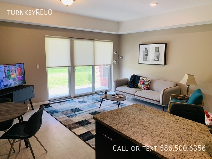 29039 Southfield Rd – photo 2