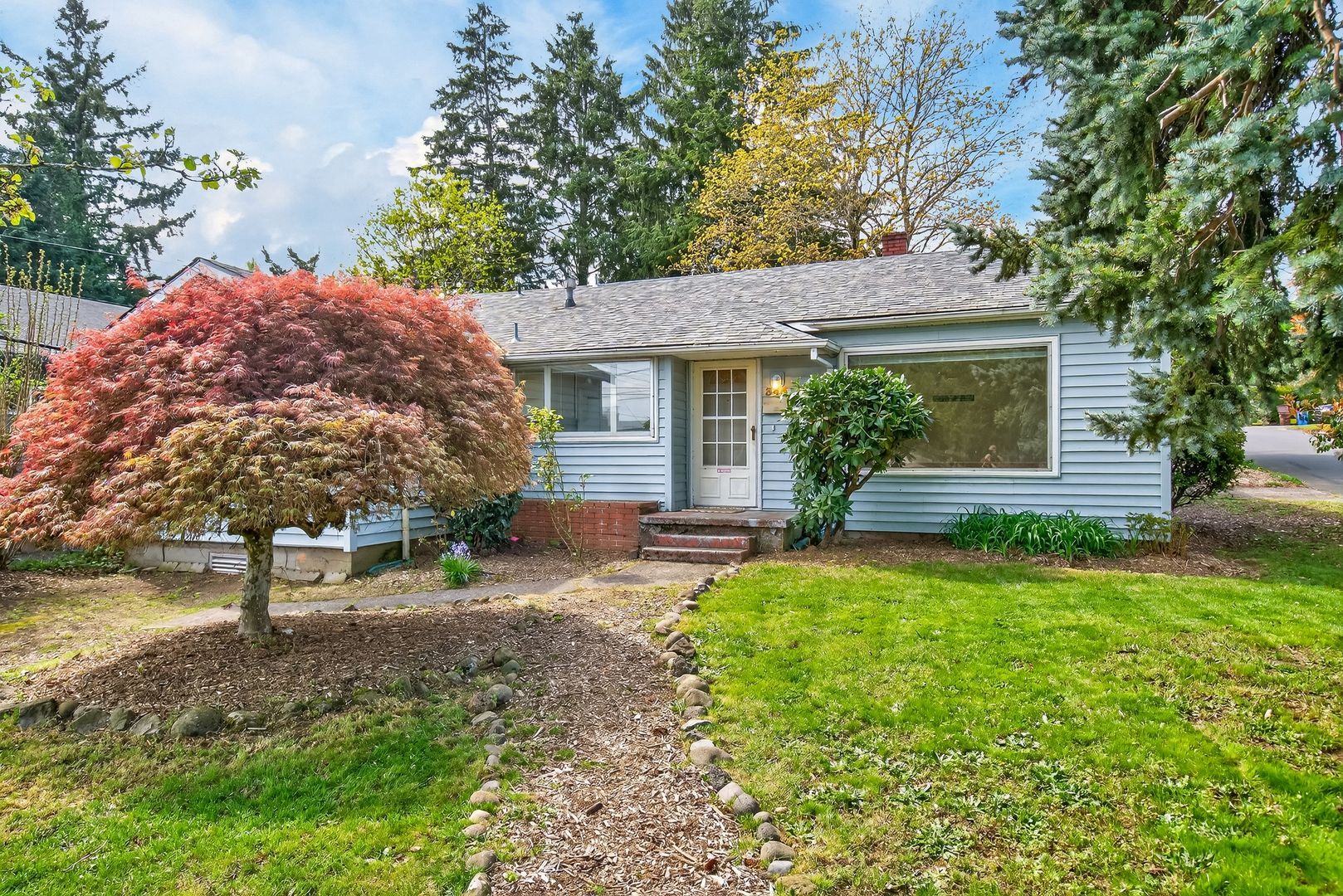 345 NW Norman Ave – photo 3