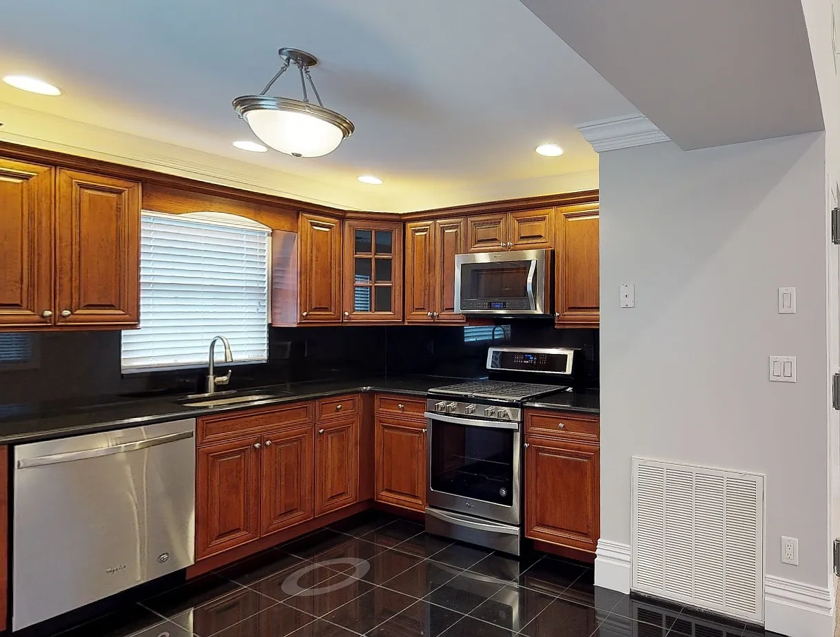 Fairfield Waterside At Village Of East Rockaway – photo 1