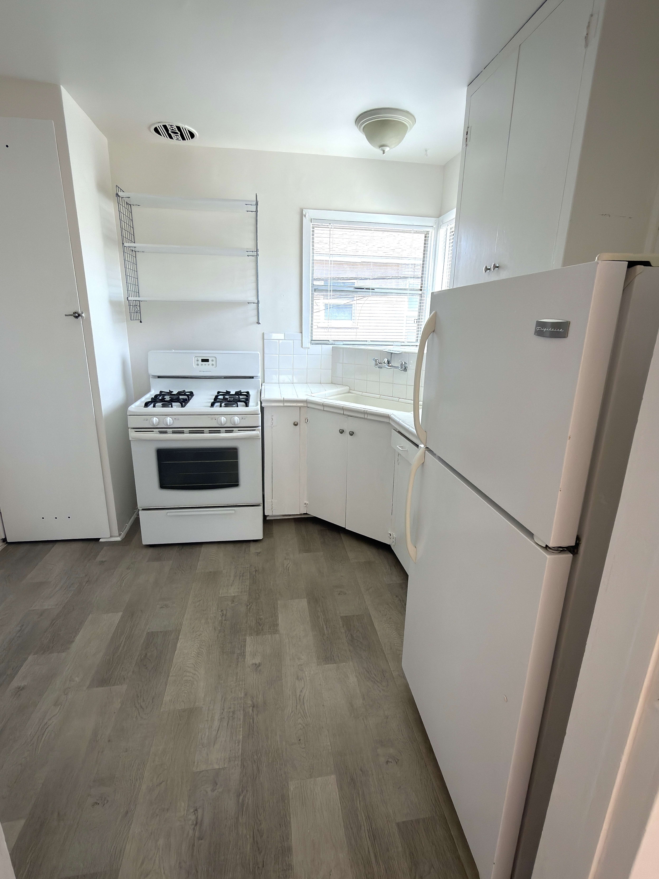 34 Granada Ave unit 6 – photo 3