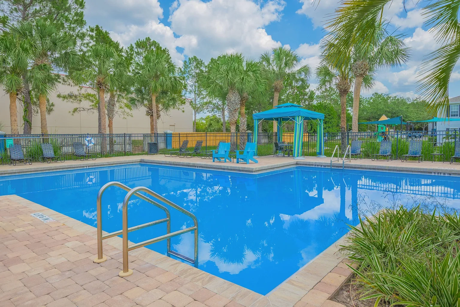 The Grove at Southshore – photo 4