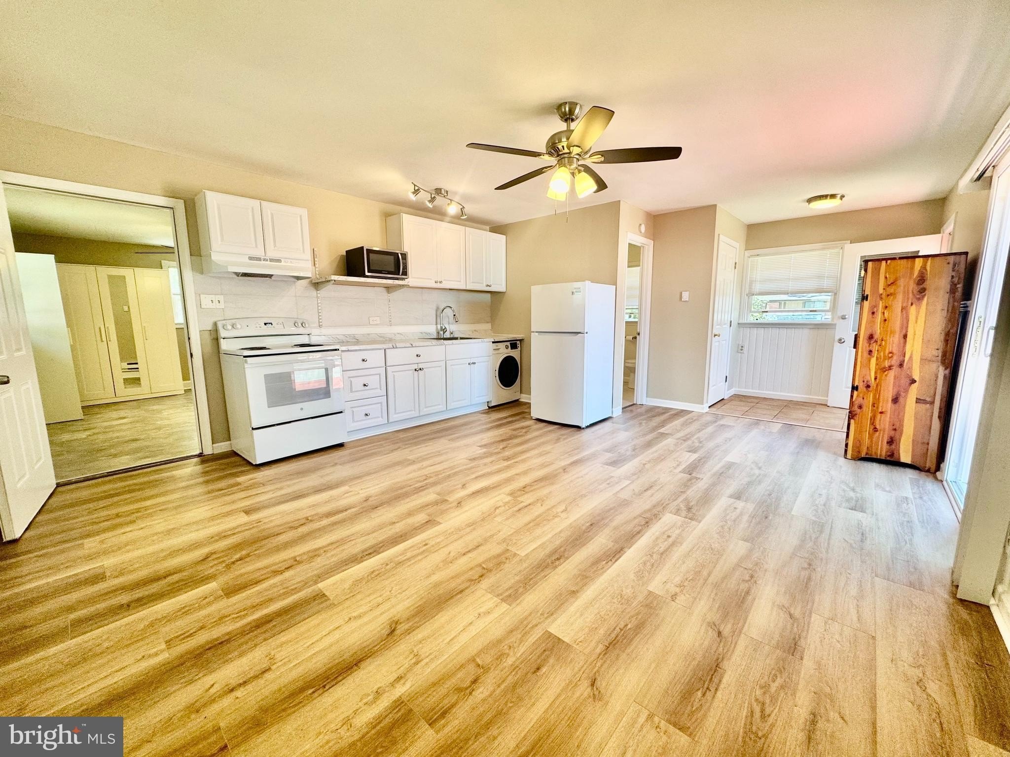 4740 Frederick Ave – photo 5