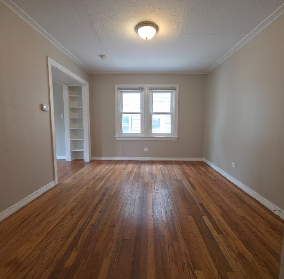 17014 Kenyon Rd unit Down – photo 5