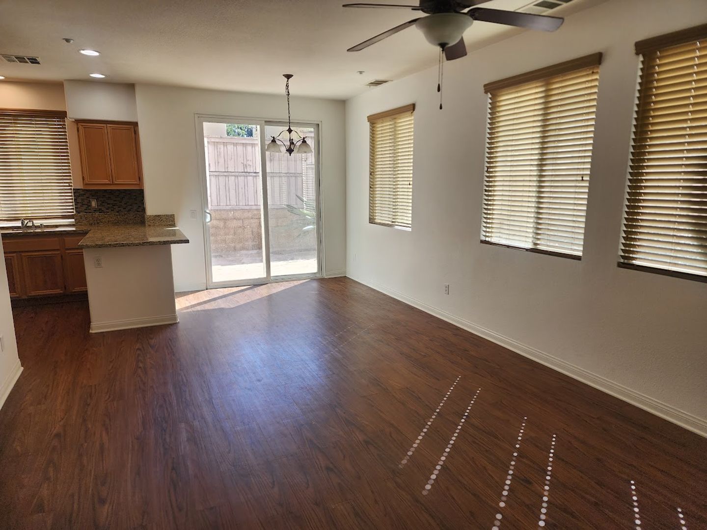 25176 Crest Haven St – photo 4