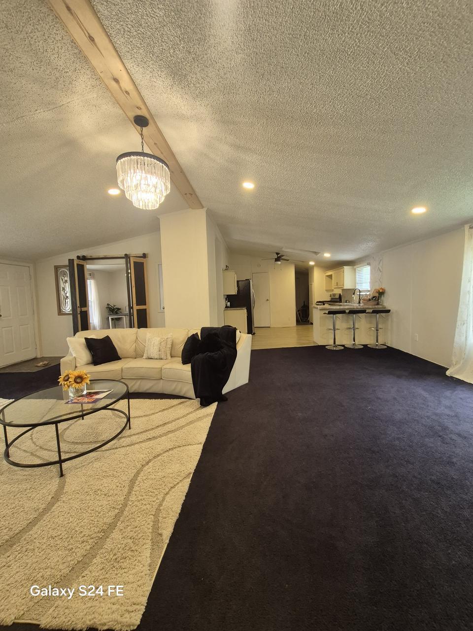 305 E 238th St – photo 2