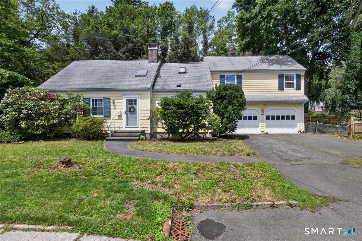 45 Richmond Ave – photo 1