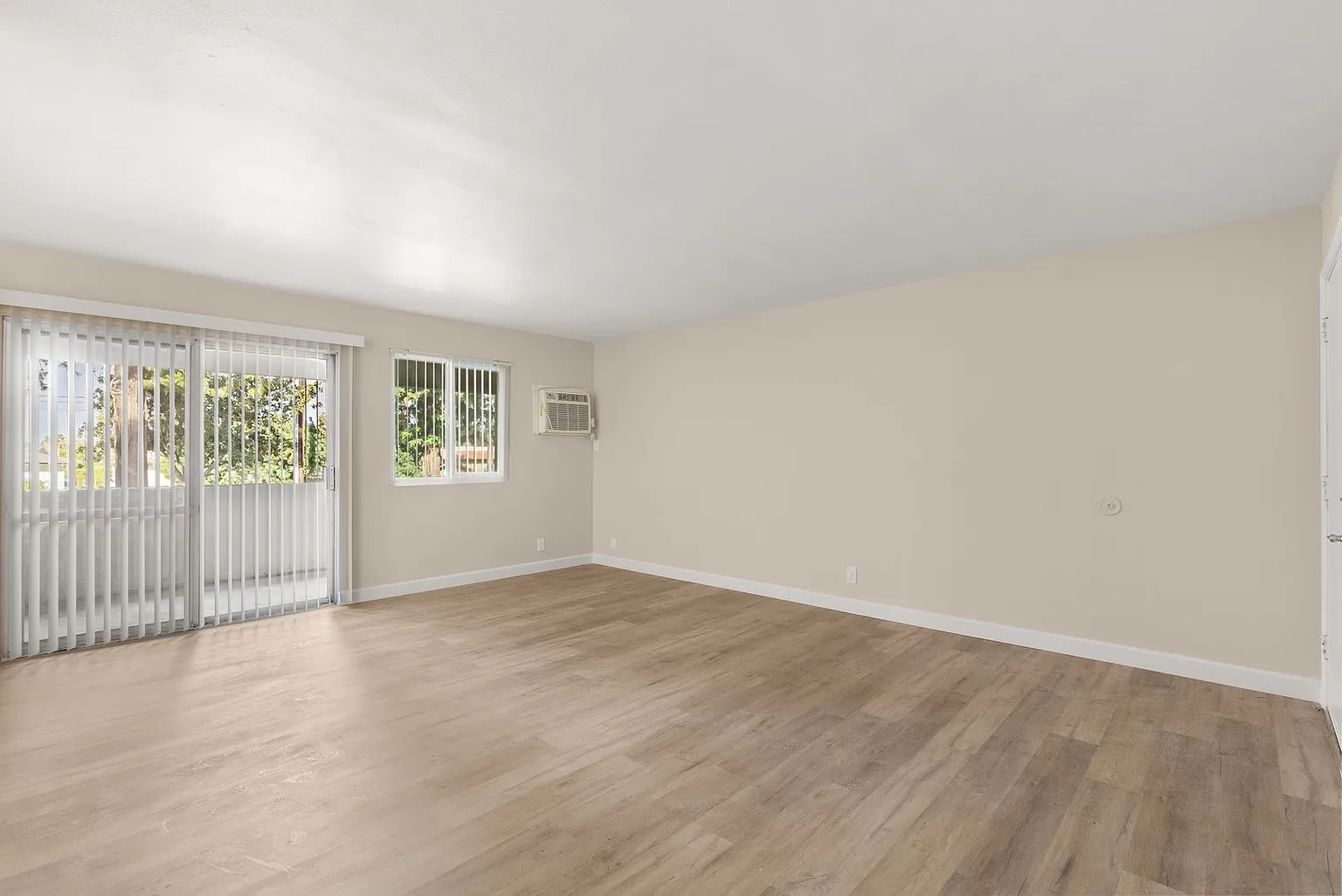 MAGNOLIA WEST APARTMENTS- RIVERSIDE, CA – Floor plan