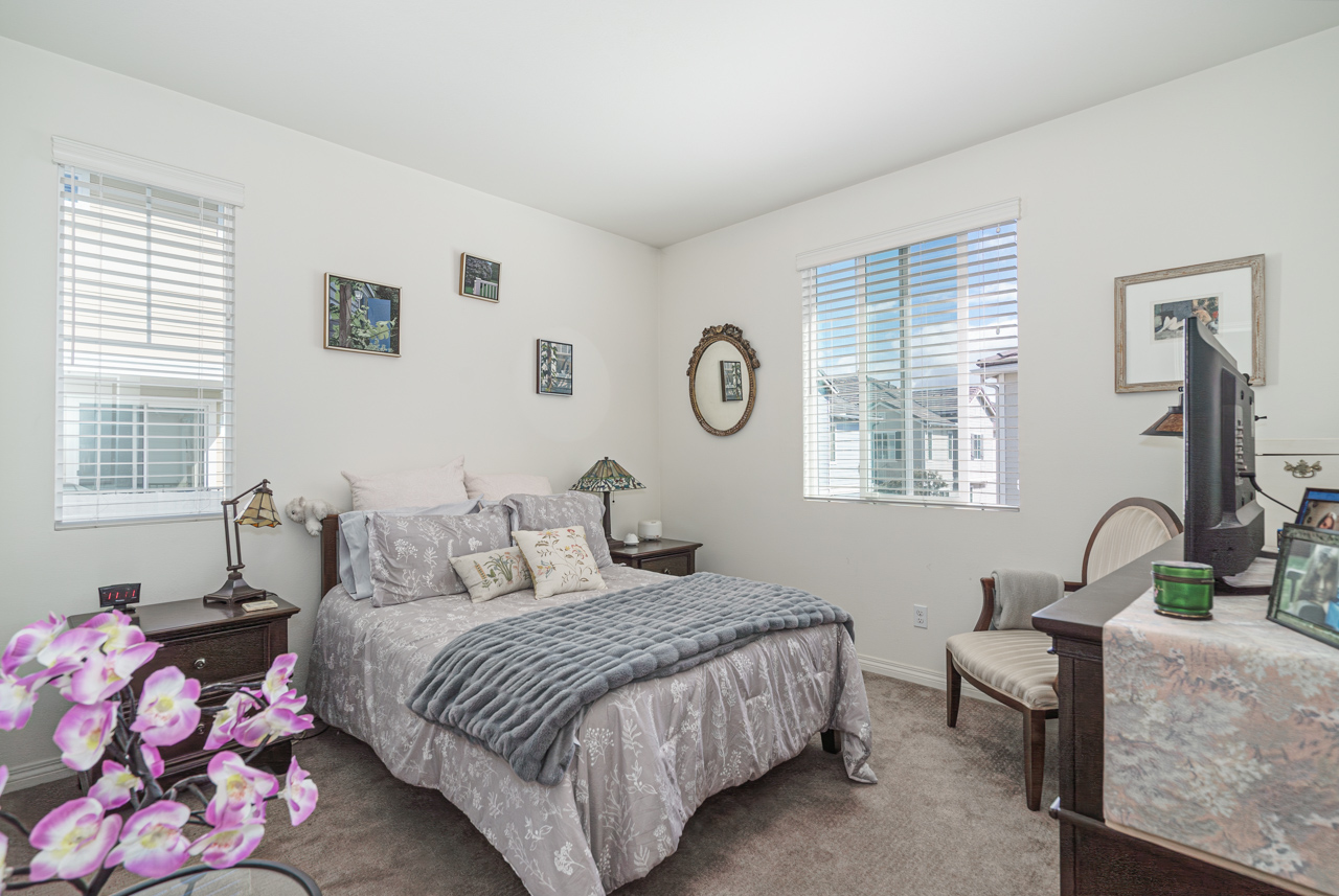 512 Heron Ln unit 1 – photo 5