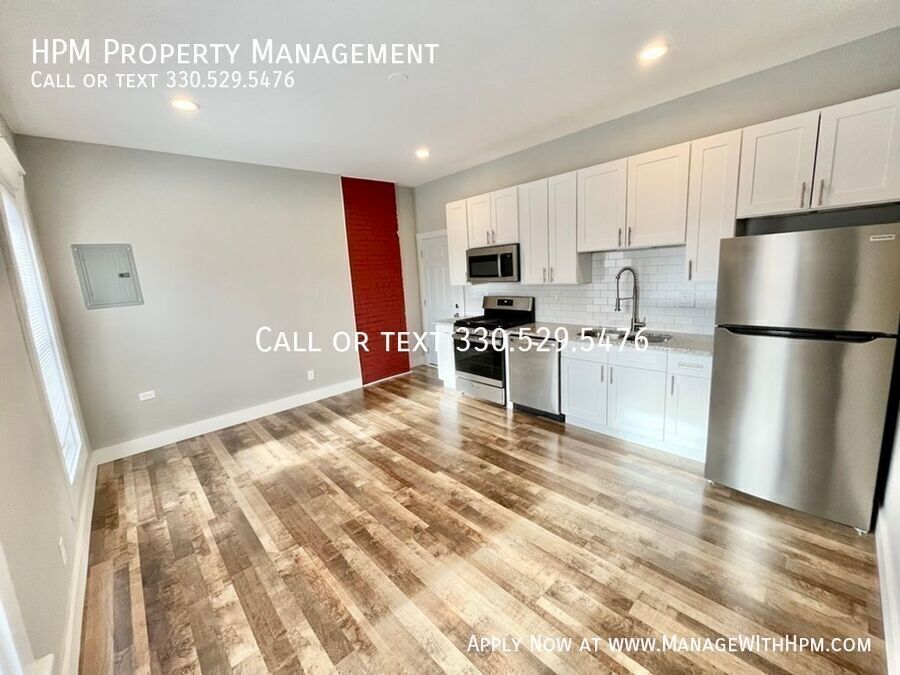 2179 W 11th St – photo 4