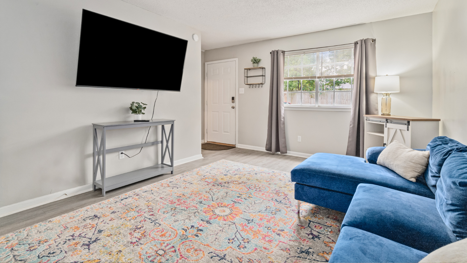 1160 Elmira St unit 5 – photo 3