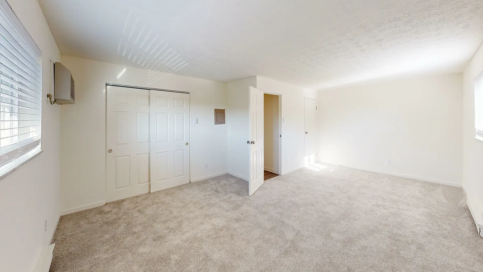 Brixworth Apartments – photo 1