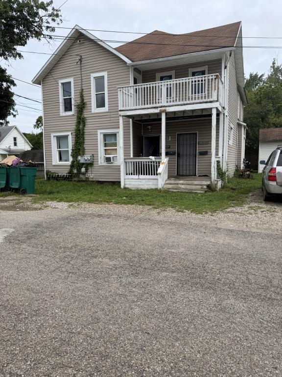 420 E Indiana St – photo 1