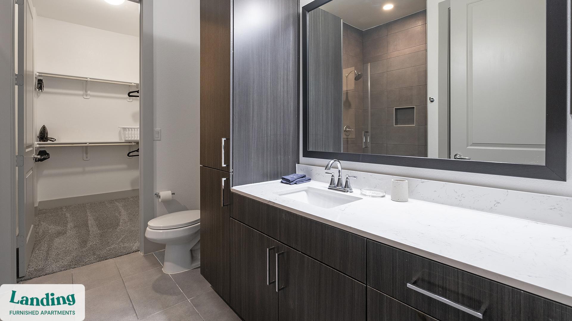 3030 Summer St unit 554 – photo 4
