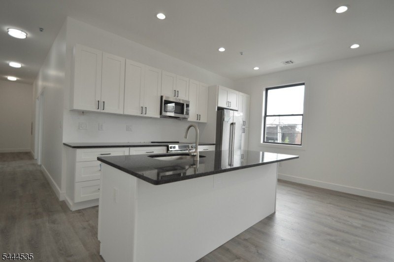 340 Millburn Ave #2A – photo 3