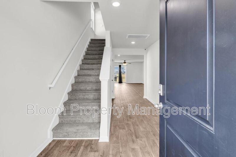 440 White Scallop Wy – photo 4