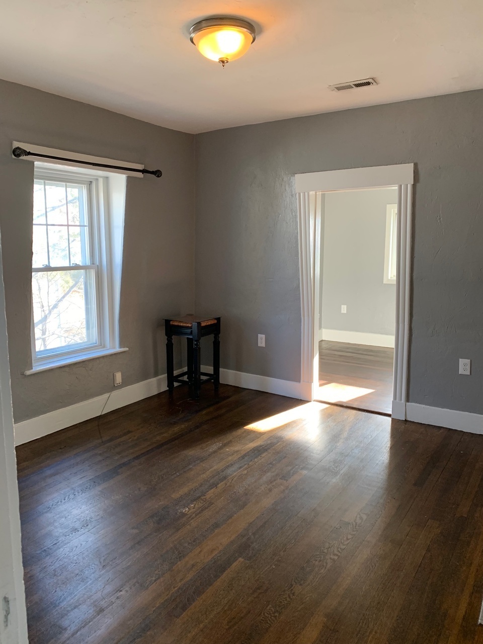 72 Orient Ave – photo 3