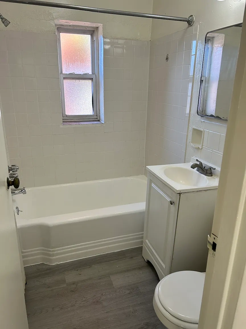 Devonshire Apartments – photo 1