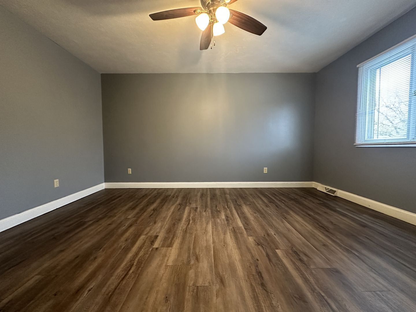 1513 Woods Ave unit 4 – photo 5
