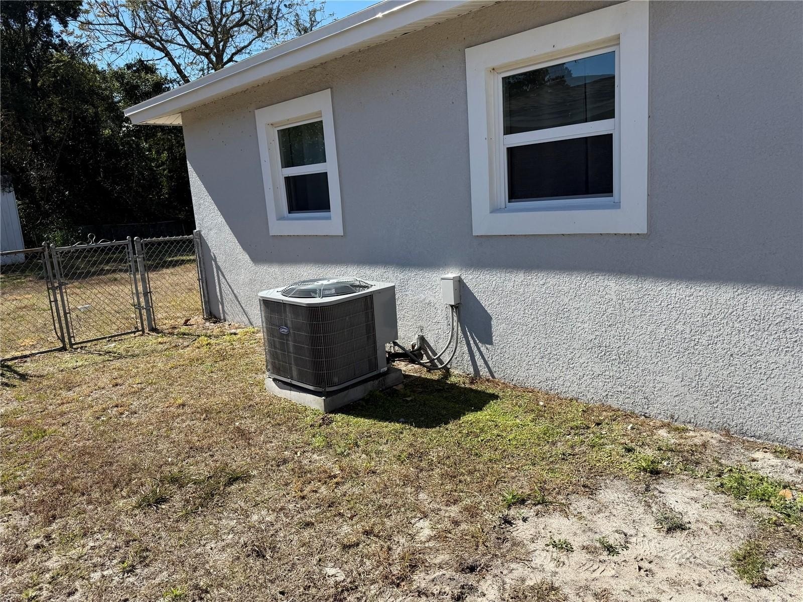 204 6th Jpv St – photo 2
