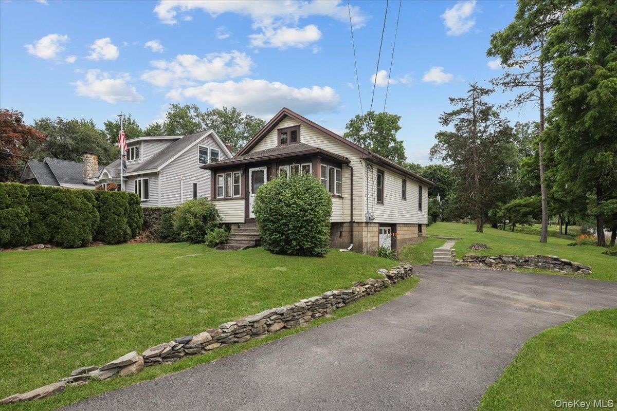 37 Yates Ave – photo 2