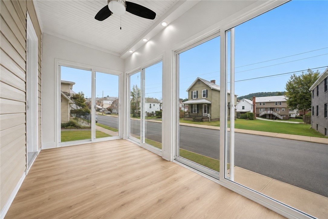 415 Giffin Ave – photo 2