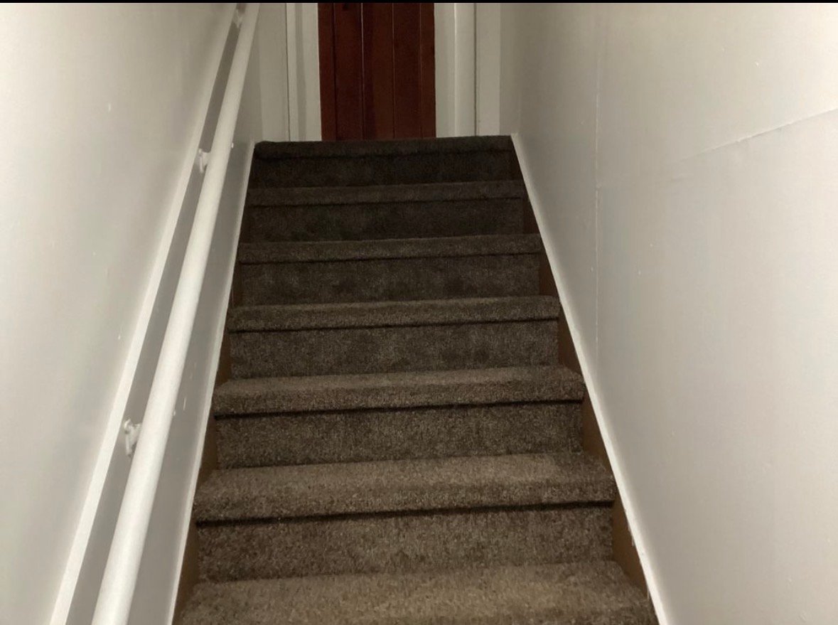 517 1/2 Hill Ave – photo 1