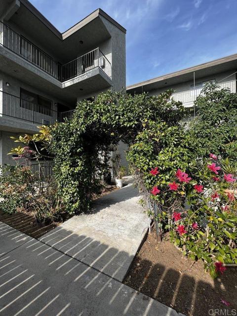 4120 Estrella Ave unit 14 – photo 1