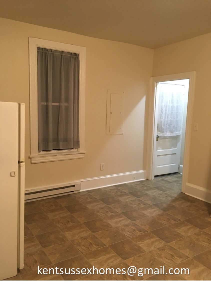 502 NW Front St unit B – photo 5