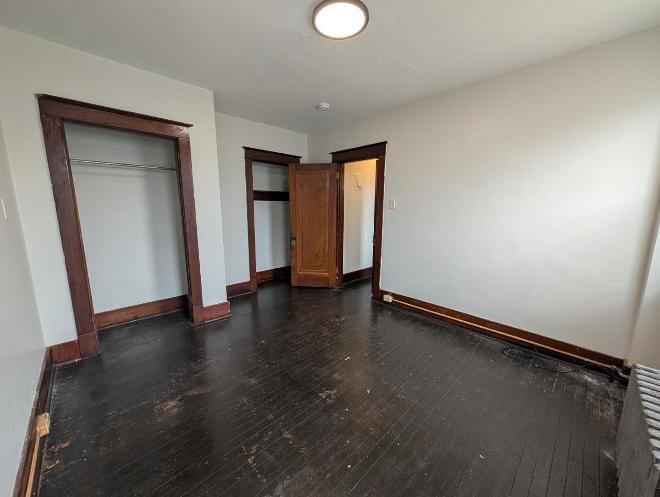 216 Sarah St – photo 3