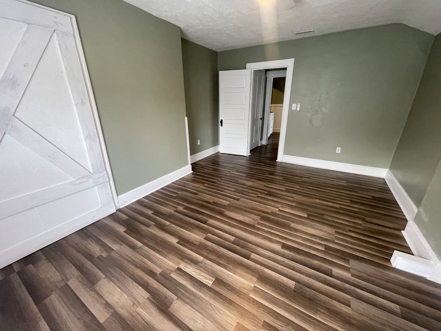 48 N Collier St unit Collier 50 – photo 5