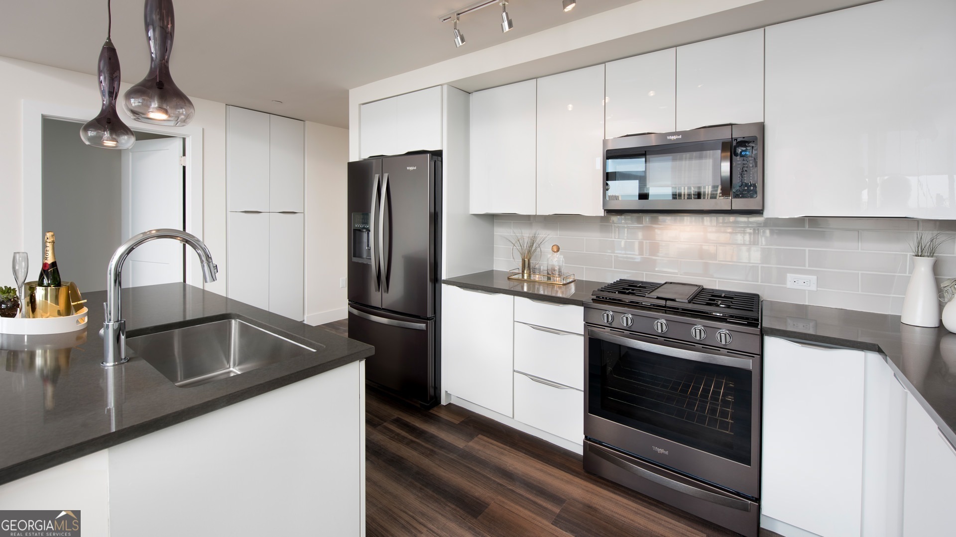 1400 W Peachtree St NE unit 1115 – photo 2
