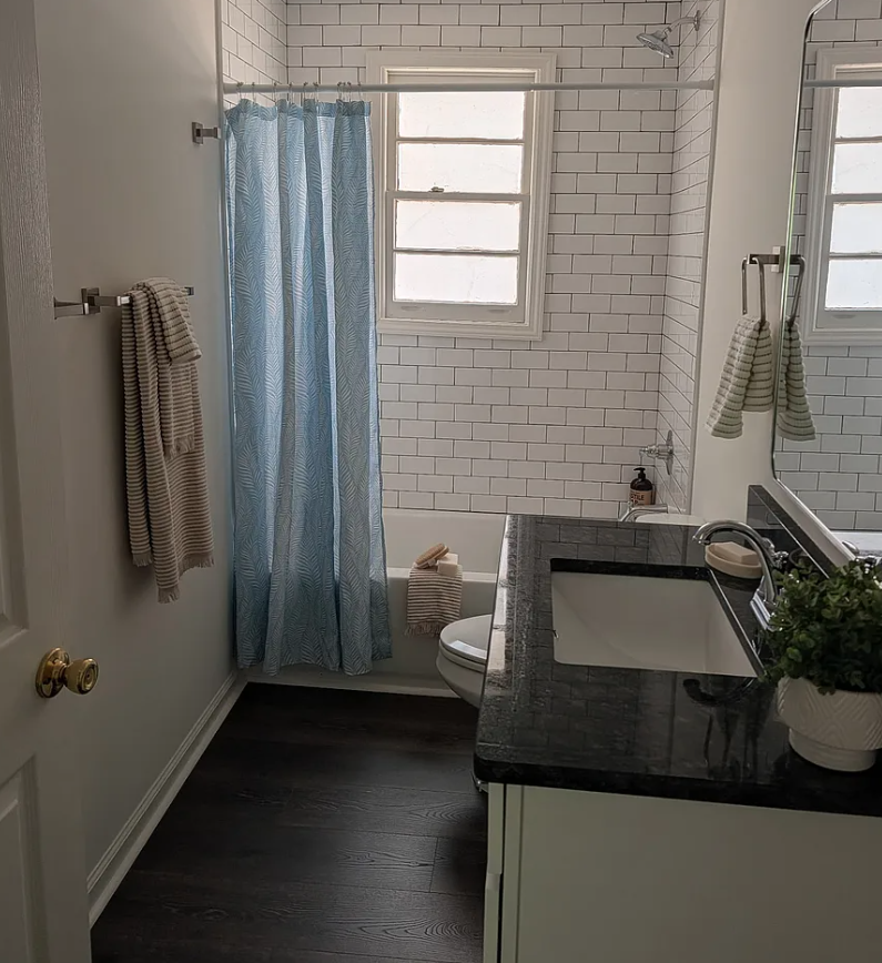 450 W Franklin St unit 00 – photo 3