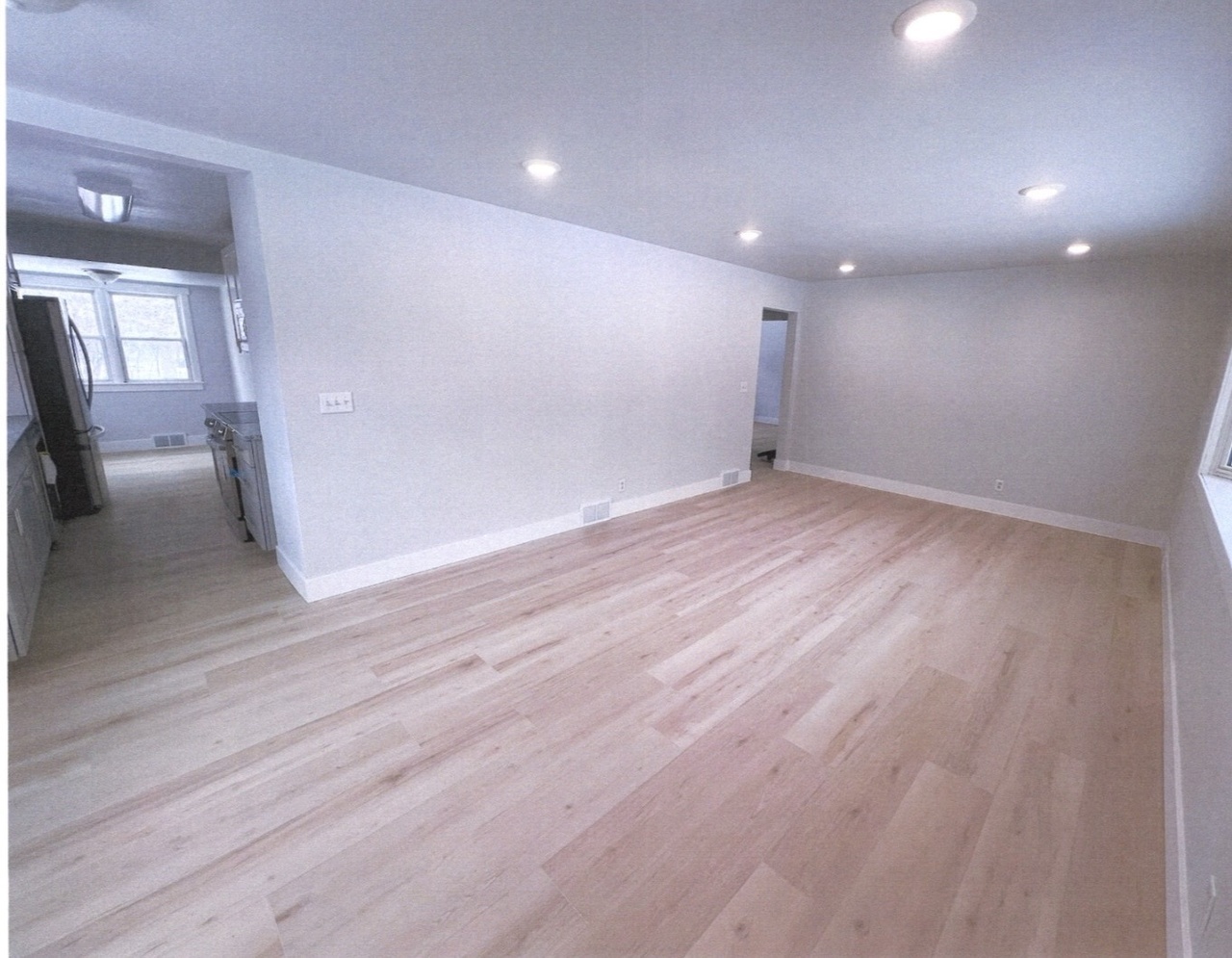 913 13th St S – photo 2