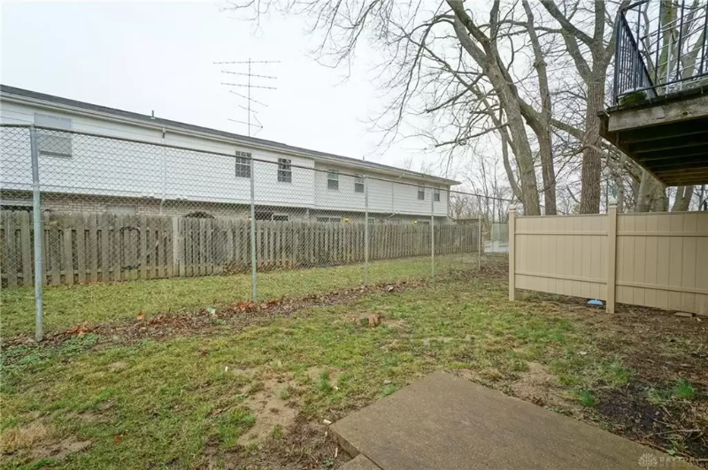 5375 Dunmore Dr – photo 3
