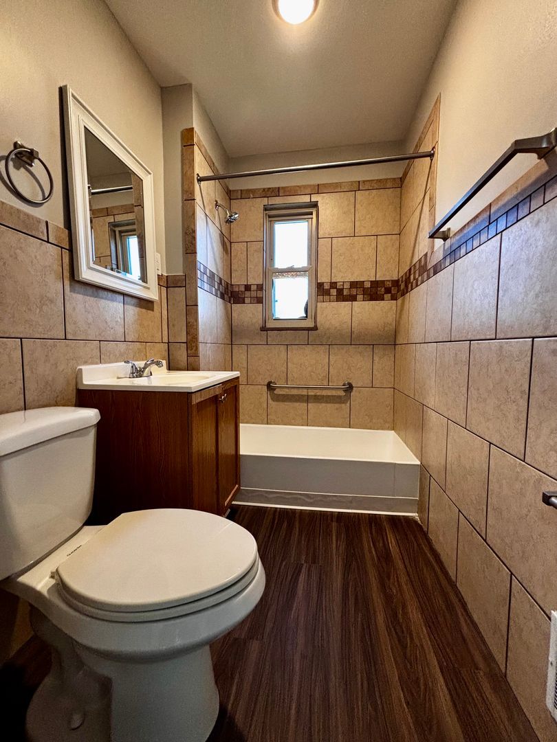 231 E Xenia Dr unit 219 - B – photo 1