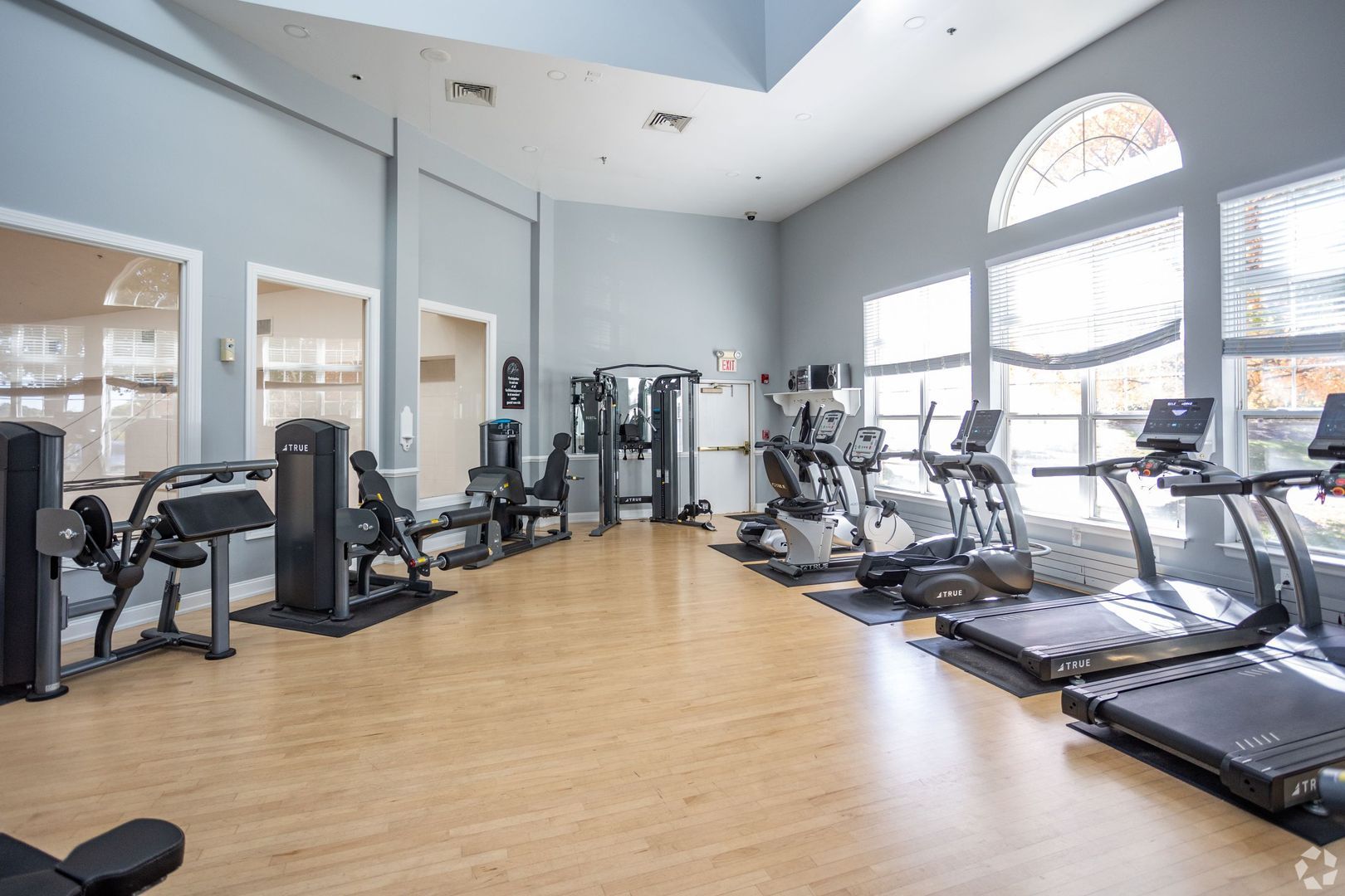1000 Adams Pointe Blvd unit 214-04UP – photo 3