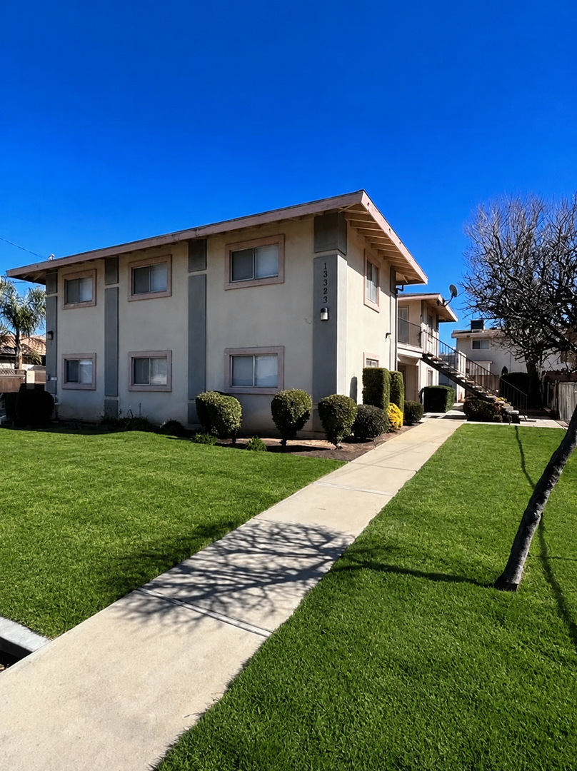 13383 3rd St unit 3 – photo 1