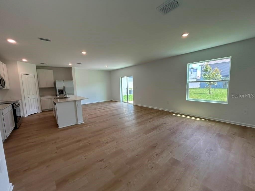 6268 Botticella Blvd – photo 3