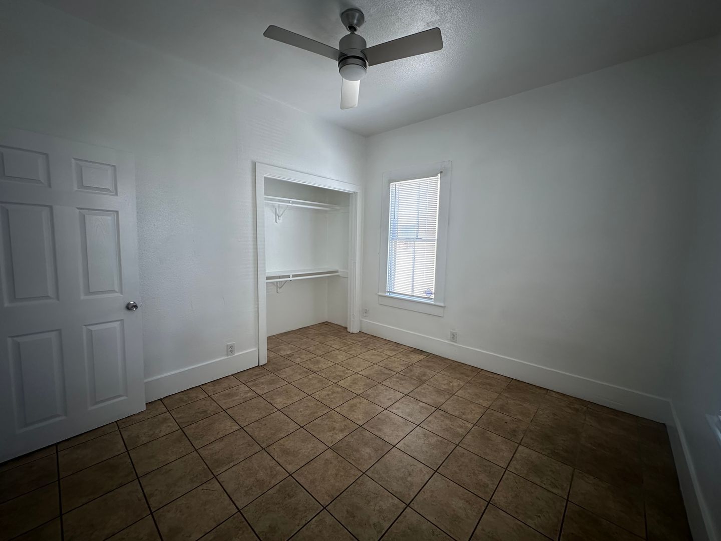 335 Orange Ave unit 335 – photo 2