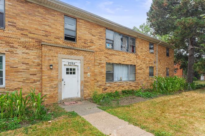 2762 Noble Rd – photo 2