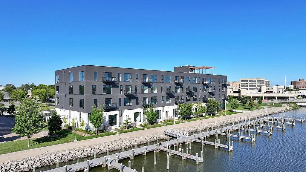 Mackson Corners Waterfront – photo 2