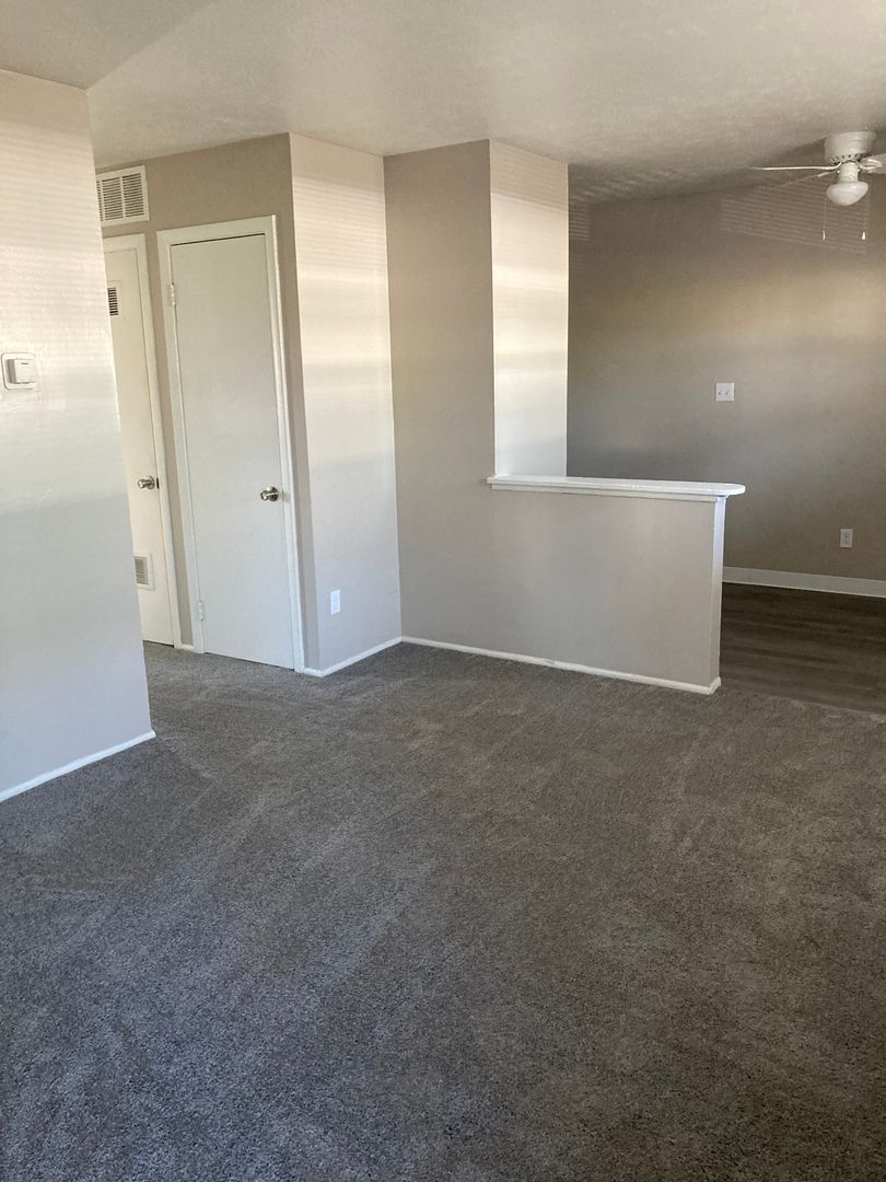 7559 Mentor Ave unit 512 – photo 2