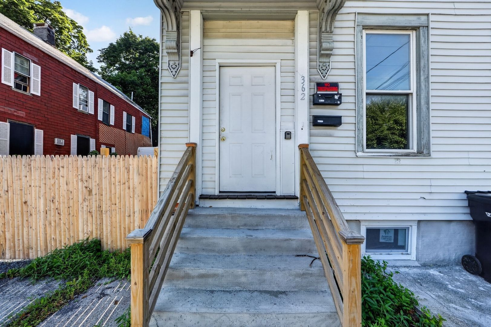 362 9th St – photo 3
