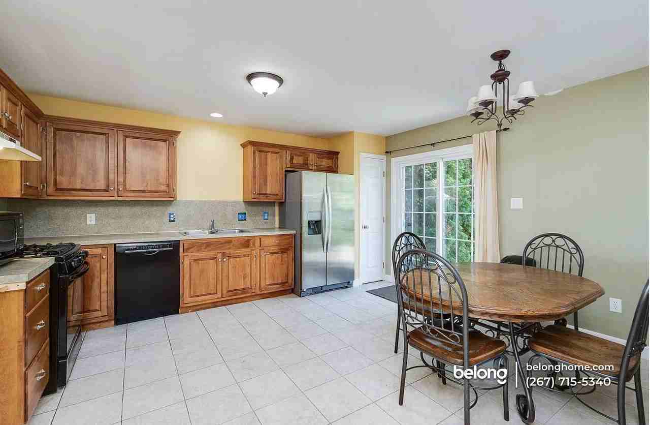 134 Michigan Dr – photo 4